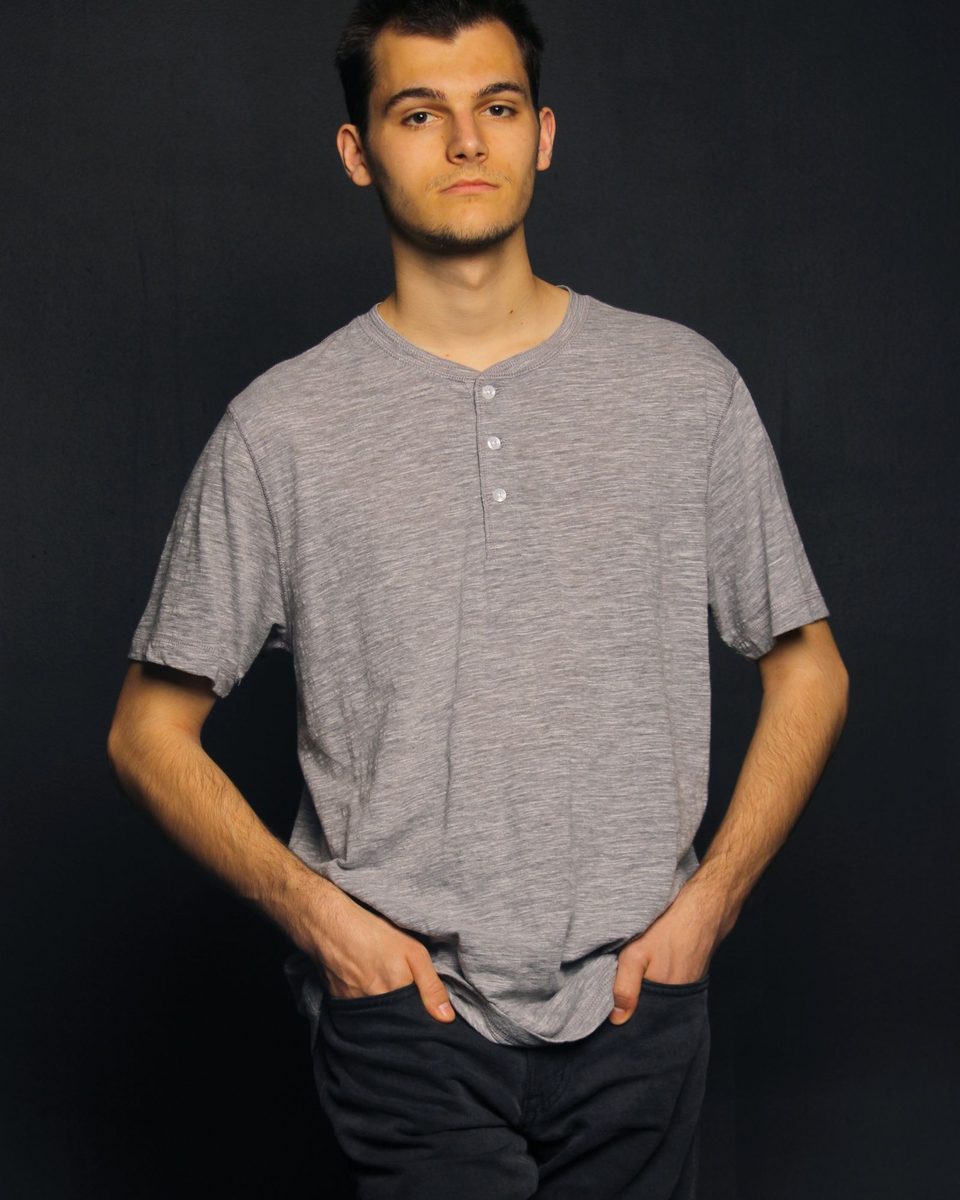 Henley Tee view 3